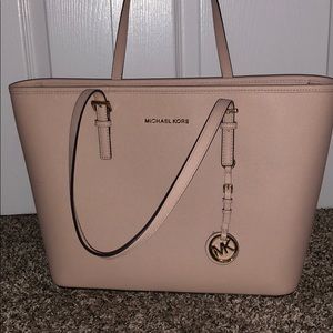 Michael Kors Tote